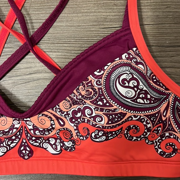 Athleta Nosara Asana Bikini Top Size Small - Picture 2 of 7